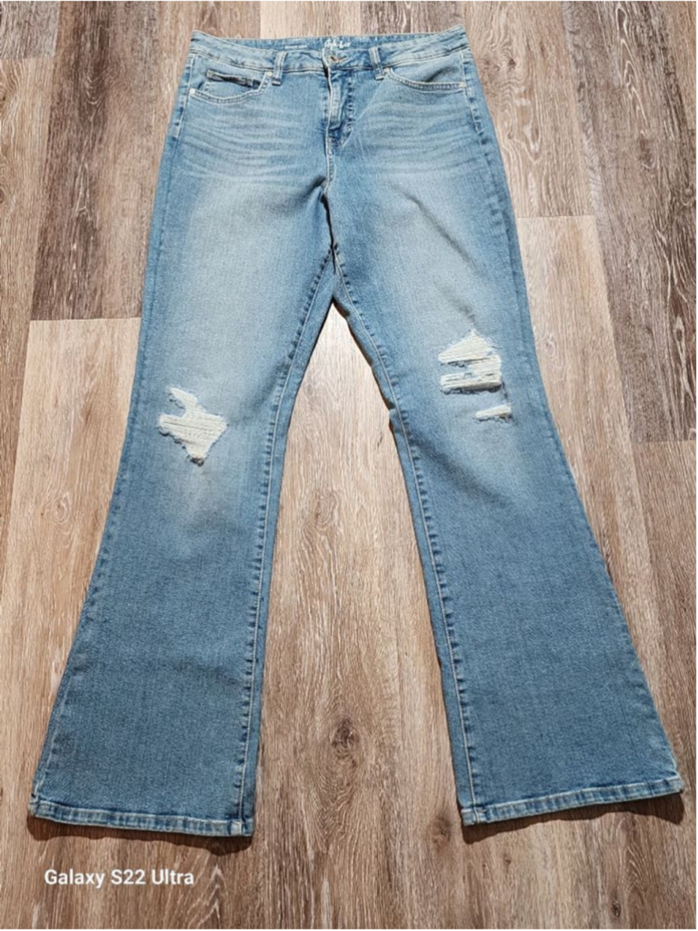 Women's Style & Co Light Blue Distressed Boot Cut Jeans Size 12